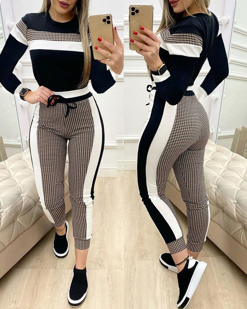Set High-Waisted Pants and Long-Sleeved or Short-Sleeved Blouse