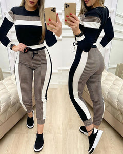 Set High-Waisted Pants and Long-Sleeved or Short-Sleeved Blouse