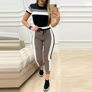 Set High-Waisted Pants and Long-Sleeved or Short-Sleeved Blouse